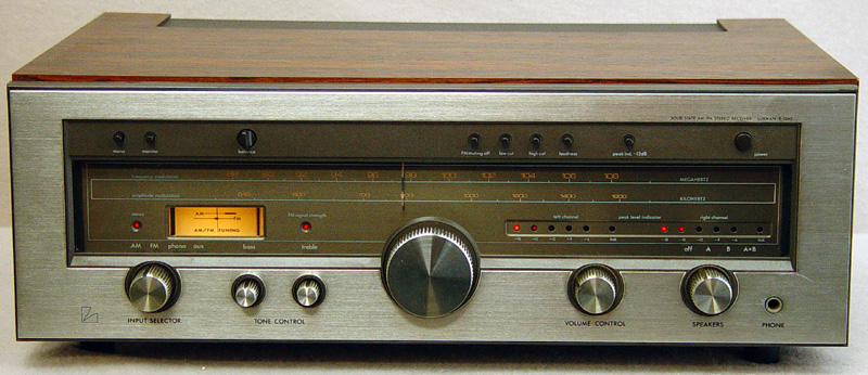Luxman R-1040 receivers
