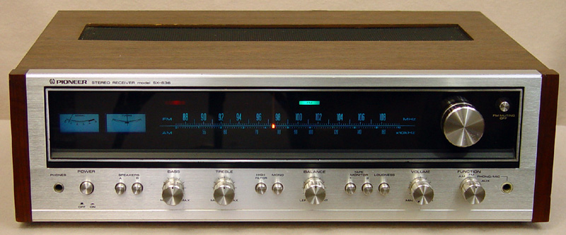 Pioneer SX-636 receivers