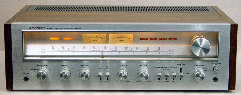 Pioneer SX-750 receivers
