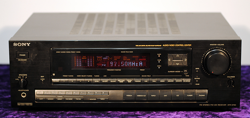 Sony STR-D790 surround receivers