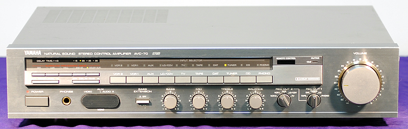 Yamaha AVC-70 preamps