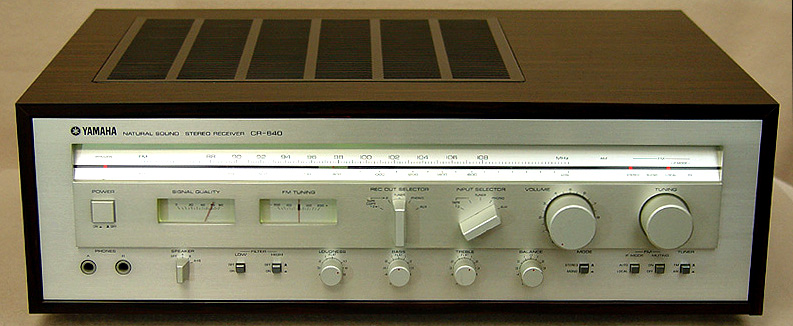 Yamaha CR-640 receivers